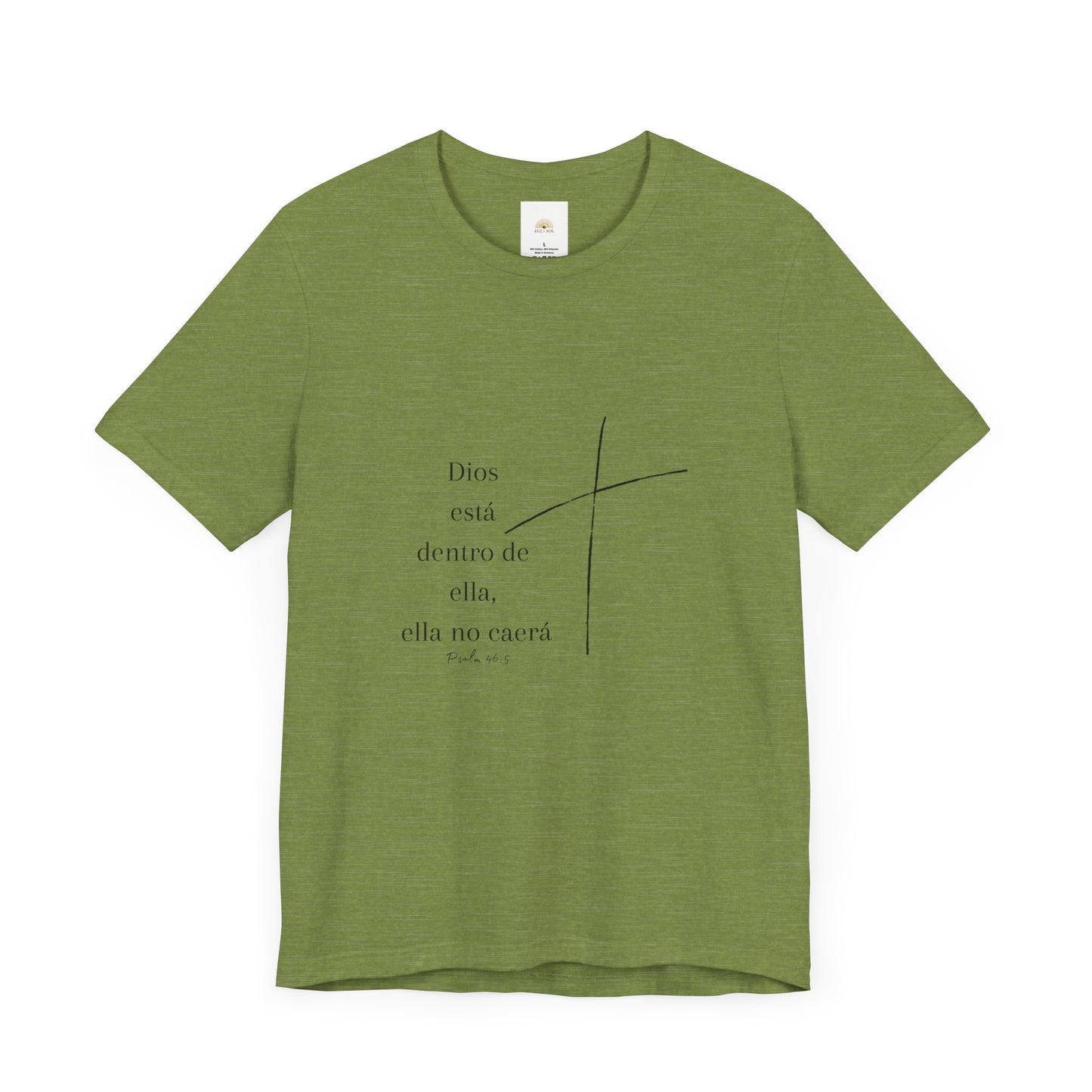 'Dios está dentro de ella, ella no caerá', Camiseta Unisex Softstyle con Mensaje Inspirador