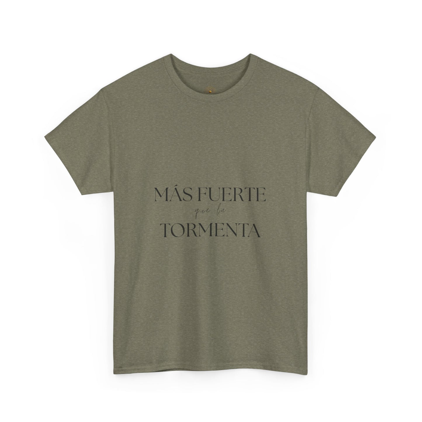 "Más Fuerte que la Tormenta" (Camiseta Unisex de Algodón Resistente Inspirada en la Fe)