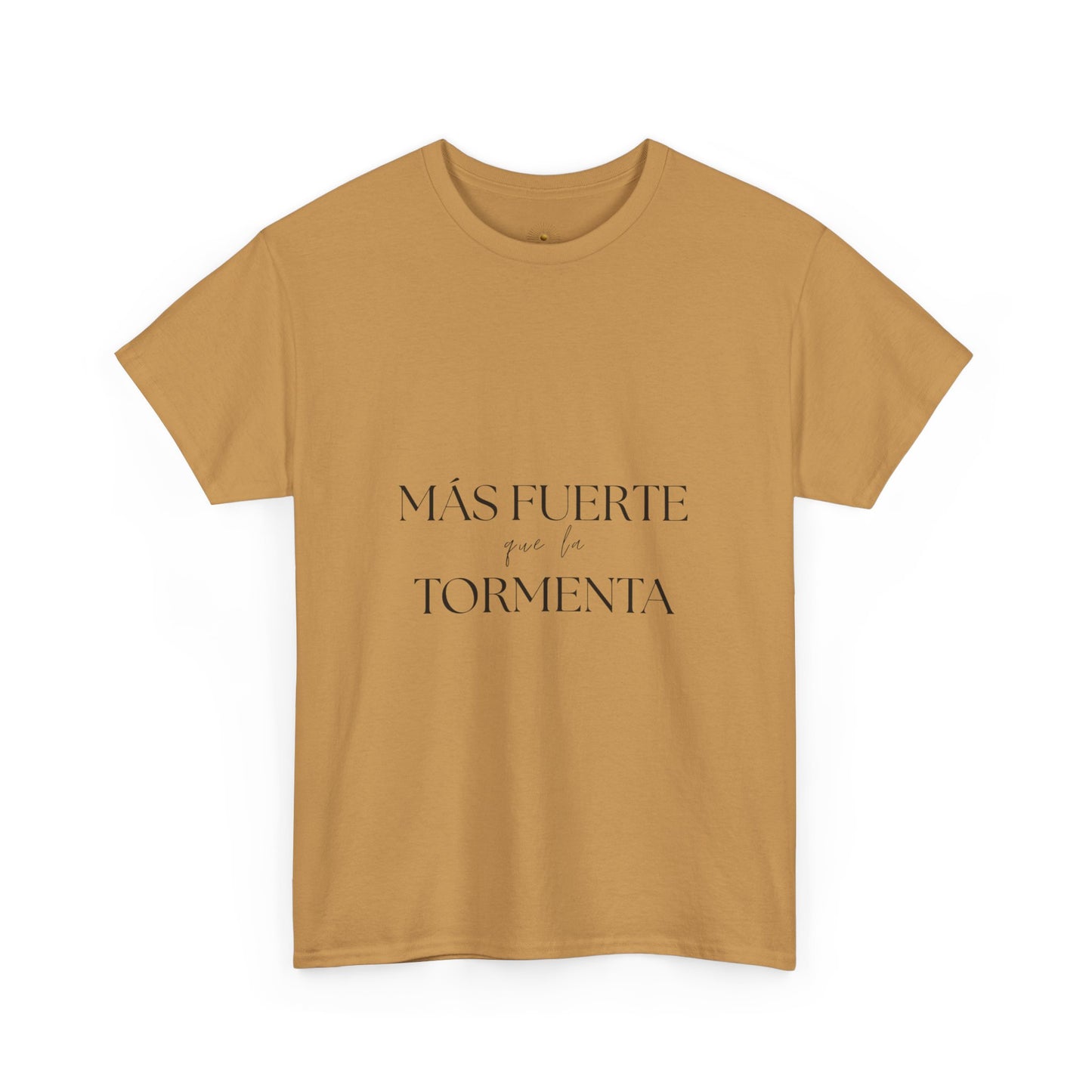 "Más Fuerte que la Tormenta" (Camiseta Unisex de Algodón Resistente Inspirada en la Fe)